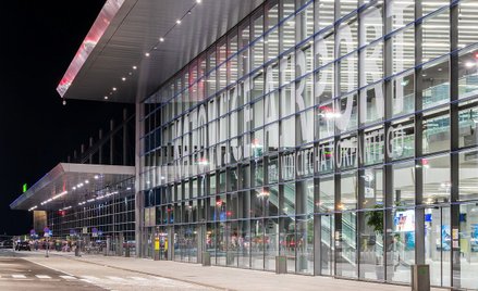 Lotnisko w Katowicach po przebudowie: Obsłużymy do 8 milionów pasażerów