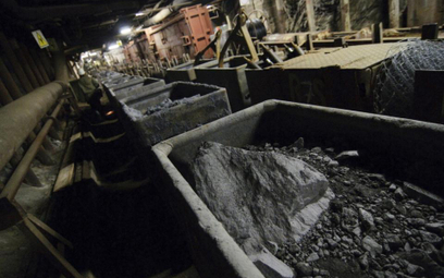 Iran otwiera dwie kopalnie i ośrodka przerobu rudy uranu