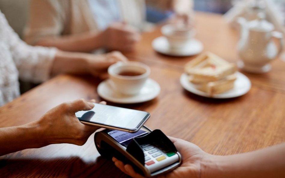 Smartfon zamiast portfela