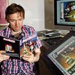 Adam Kmiołek autor komiksu na co dzień pracuje jako specjalista od marketingu