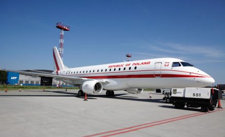 Obecnie MON czarteruje od PLL LOT dwa samoloty średniej wielkości Embraer 175, umowa w tej sprawie w