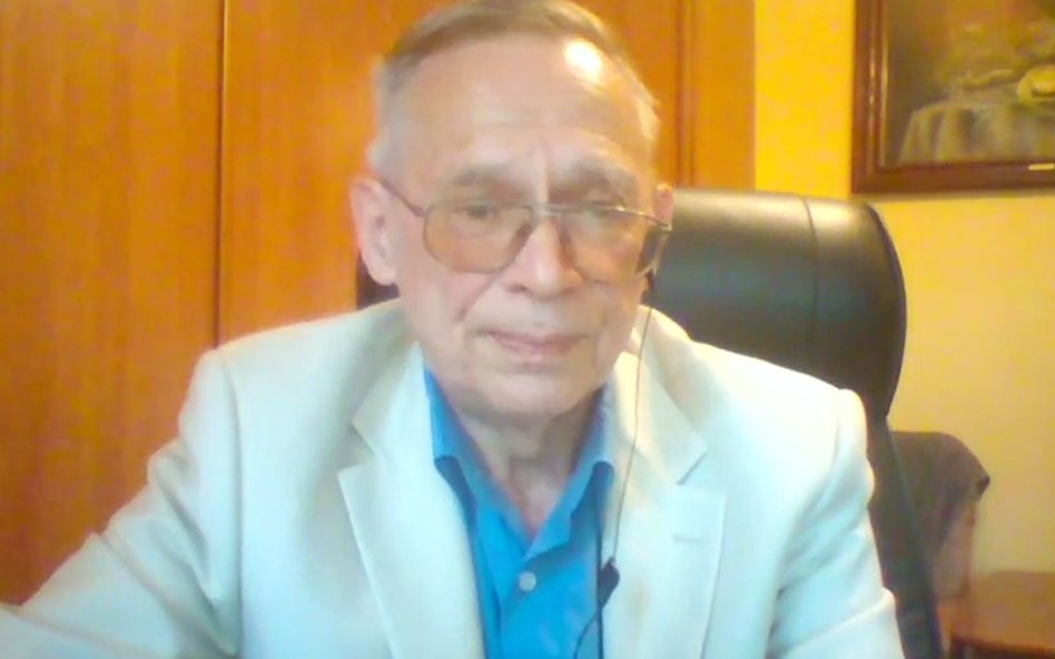 Prof. Gut: Pandemia kończy się, gdy ogłosimy jej koniec