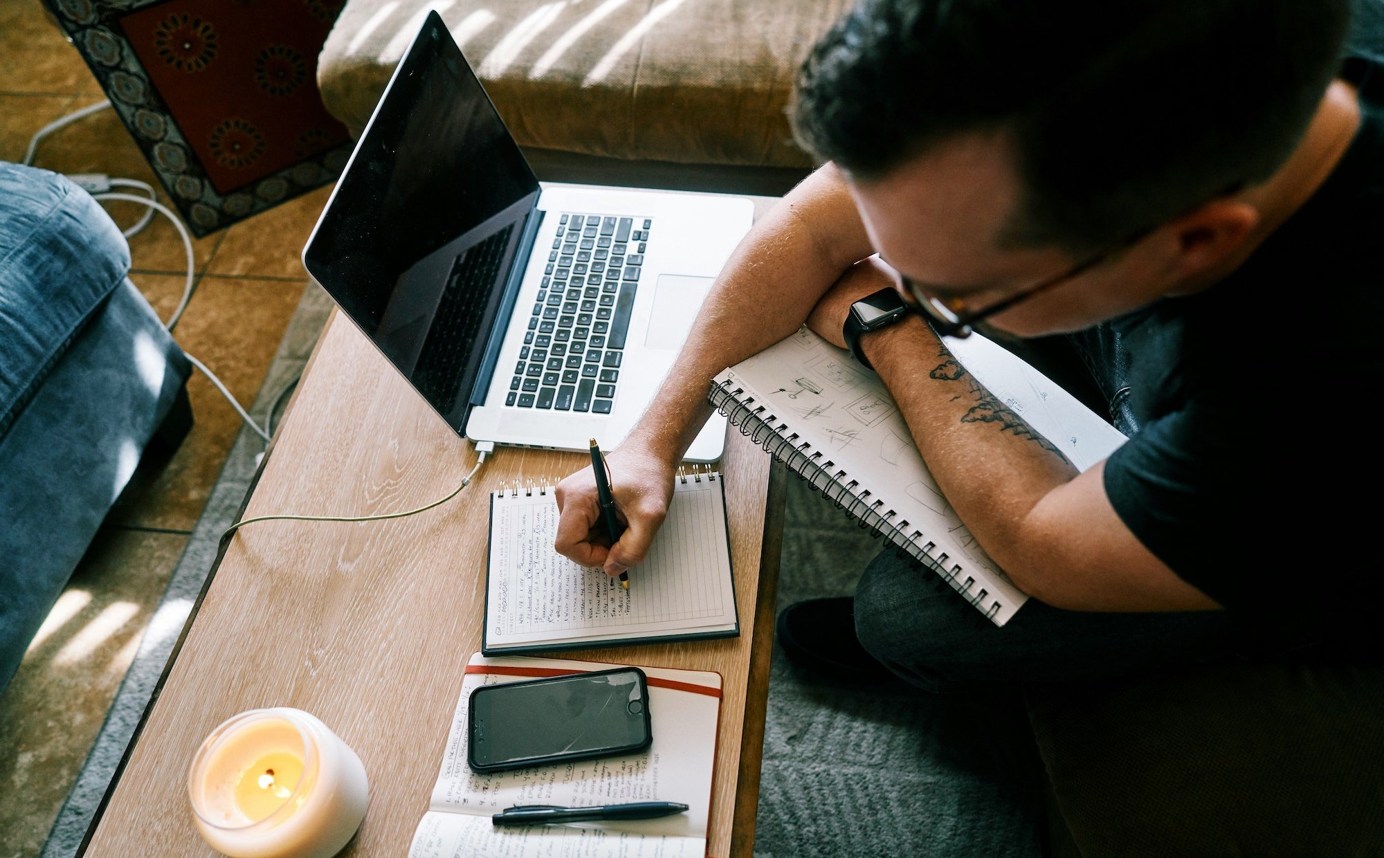 Nadchodzi era info-influencerów. Nowe zjawisko rośnie w siłę na Tiktoku