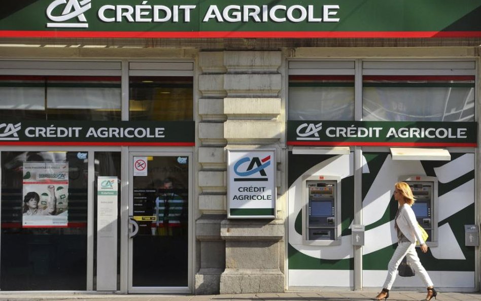 Ostry spadek zysku Credit Agricole