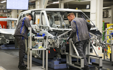 Niemcy zaczną pobudzać gospodarkę od pomocy przemysłowi