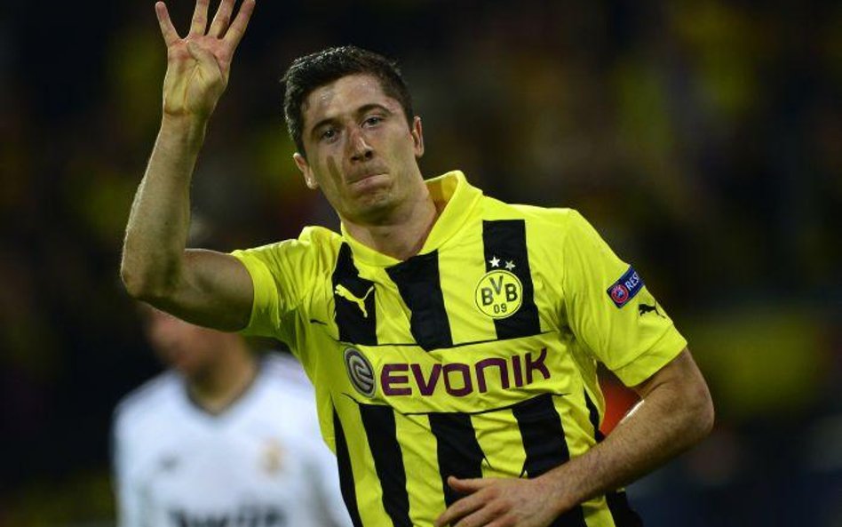 Robert Lewandowski, piłkarz Borussi Dortmund, strzelec czterech bramek we wczorajszym meczu z Realem