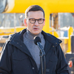 Mateusz Morawiecki (na zdj. podczas marcowej wizyty w budowanej w Goleniowie tłoczni gazu gazociągu 