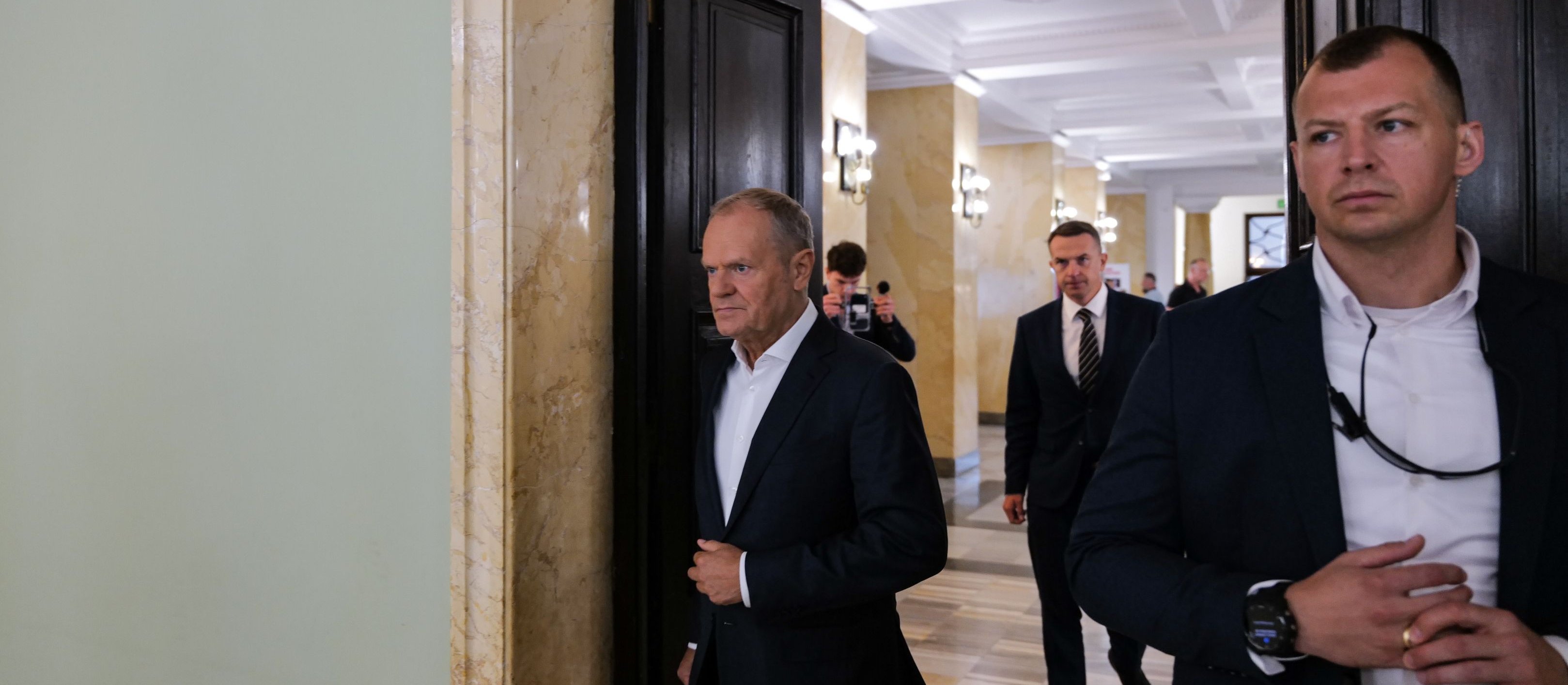 Filip Pazderski: Czy rząd wyciągnie wreszcie rękę do pomagających nam w potrzebie?