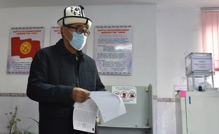 Kirgistan: Prorządowa awaria systemu do zliczania głosów