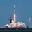 Start rakiety nośnej Falcon 9, która wynosi satelity konstelacji Starlink