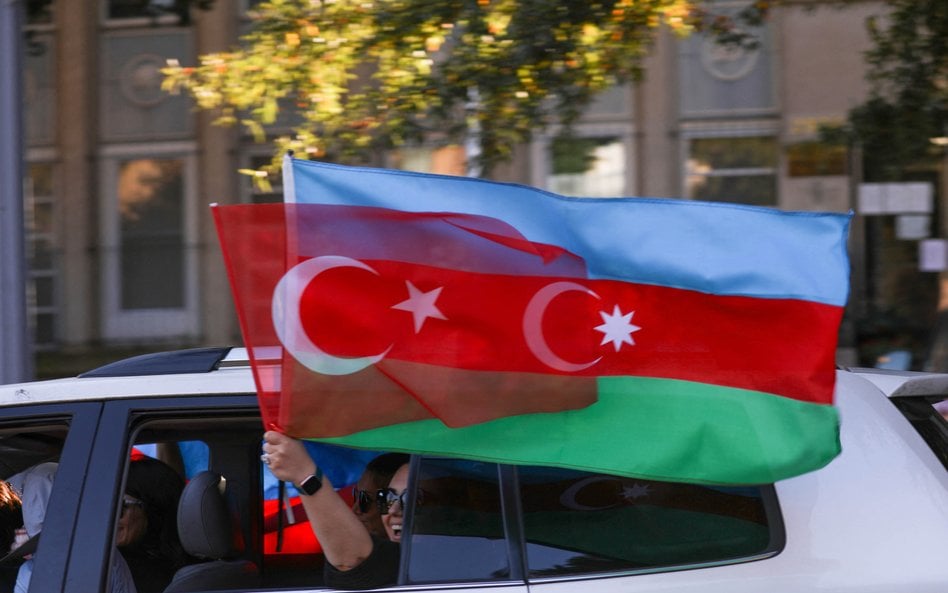 Turcji nie podoba się polityka Azerbejdżanu