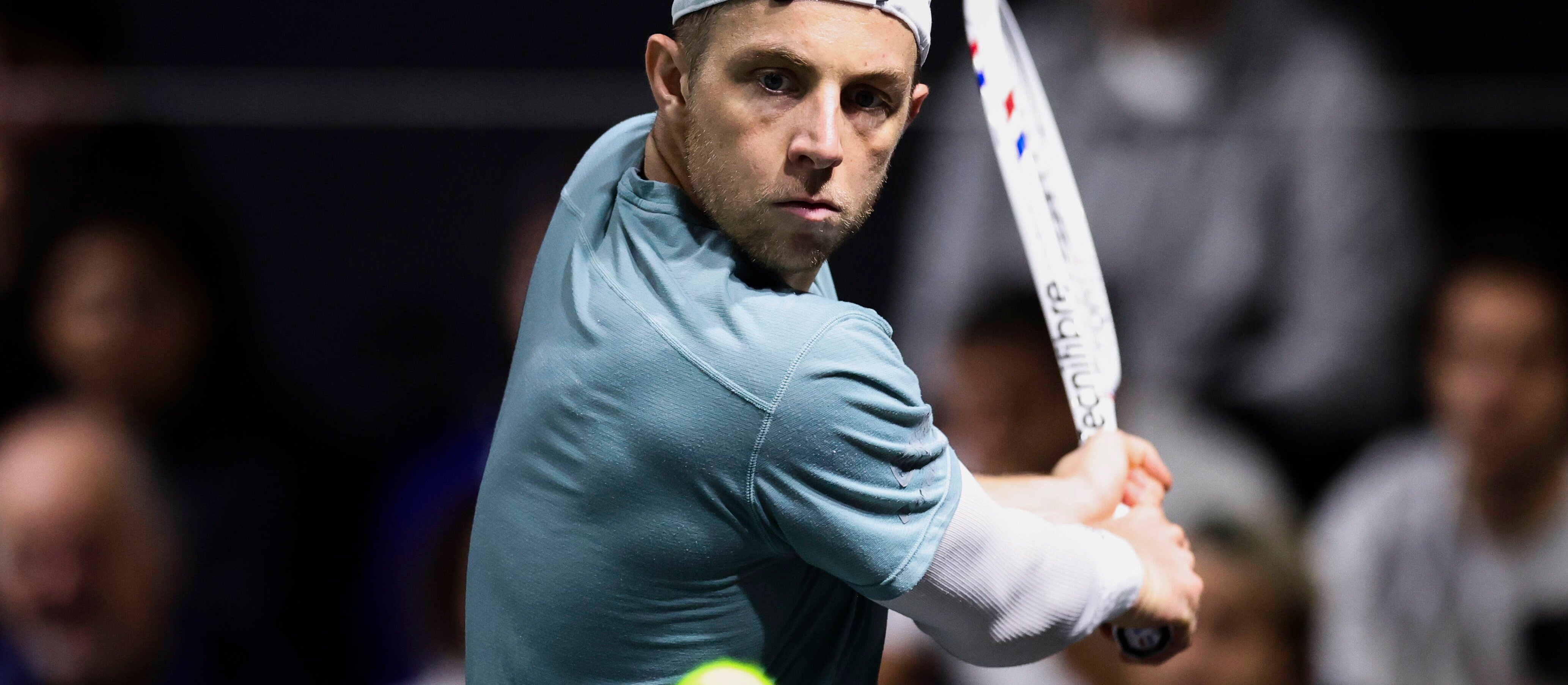 Tenisowa zabawa za pieniądze Gazpromu. W propagandowym turnieju zagrali nie tylko Rosjanie