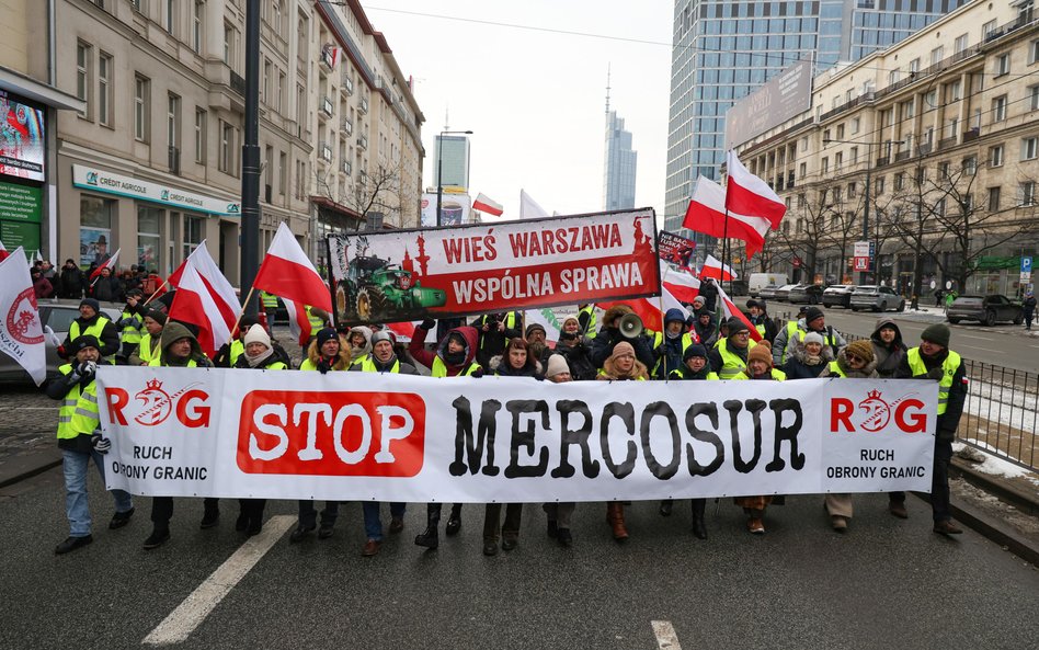 Ogólnopolski protest rolników w Warszawie. Rolnicy protestują przeciwko umowie UE–Mercosur oraz prze