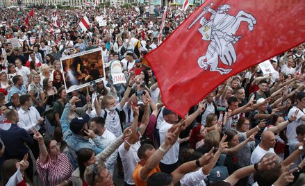 Rusłan Szoszyn: Zachód nie pomoże. Nierówna walka Białorusinów o wolność