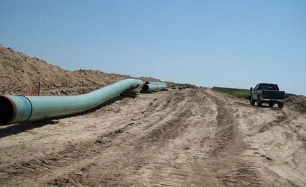 USA: Walka o rurociąg rozmiaru XL