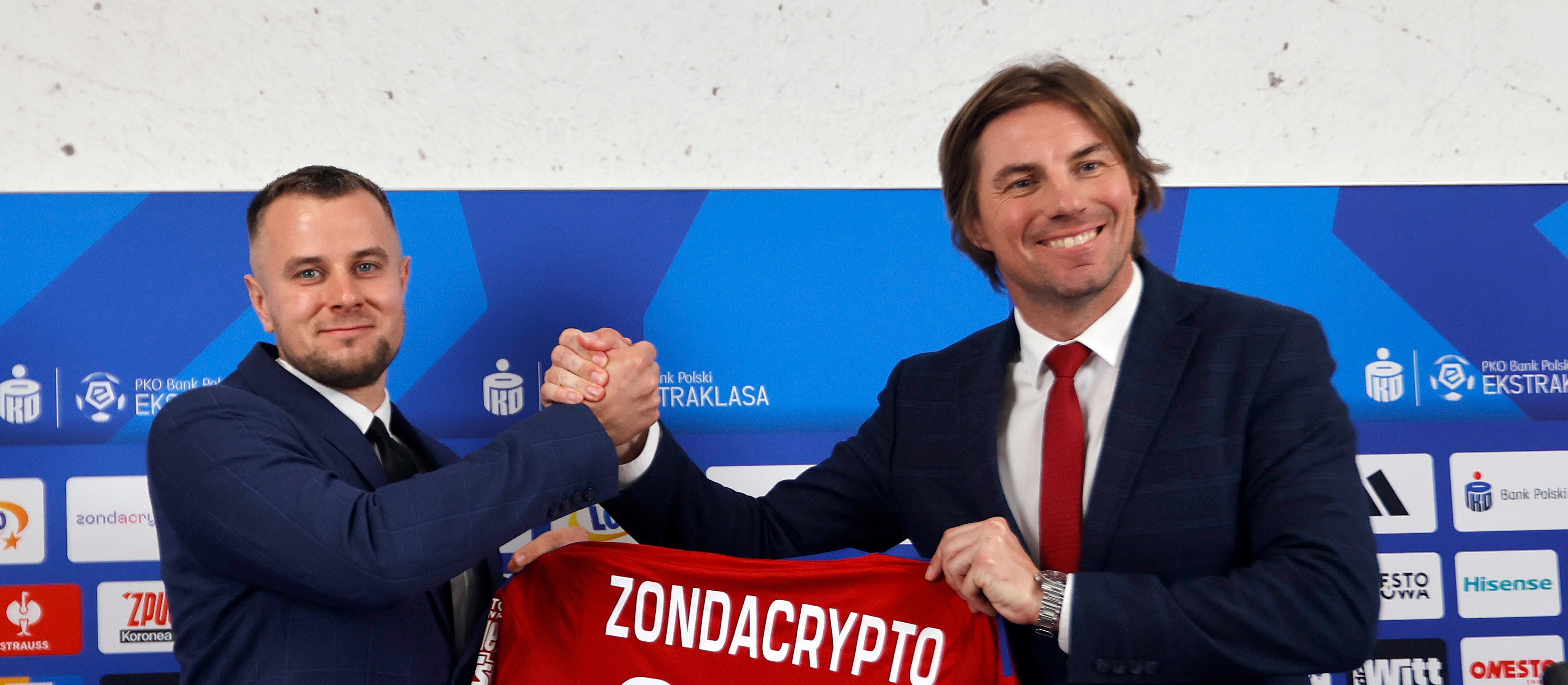 Zondacrypto: Były pieniądze, teraz są kłopoty. Kluby Ekstraklasy zrywają współpracę