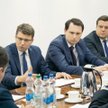 W debacie uczestniczyli: (od lewej) Marcin Warchoł, Sławomir Żółtek, Włodzimierz Chró&#347;cik.