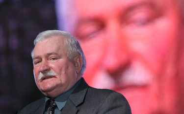 Lech Wałęsa zmienia narrację w sprawie kontaktów z SB