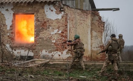 Ukraińscy żołnierze na ćwiczeniach zorganizowanych w obwodzie charkowskim