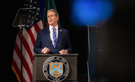 Scott Bessent, sekretarz skarbu USA, stwierdził, że scenariusz gwałtownej wyprzedaży amerykańskich o