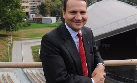 Radosław Sikorski: Idziemy z PiS łeb w łeb. To przegrana opozycji