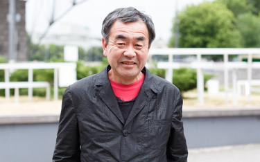 Kengo Kuma, projektant między innymi stadionu olimpijskiego w Tokio.