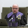 Sędzia Kamil Zaradkiewicz na sali Sądu Najwyższego w Warszawie