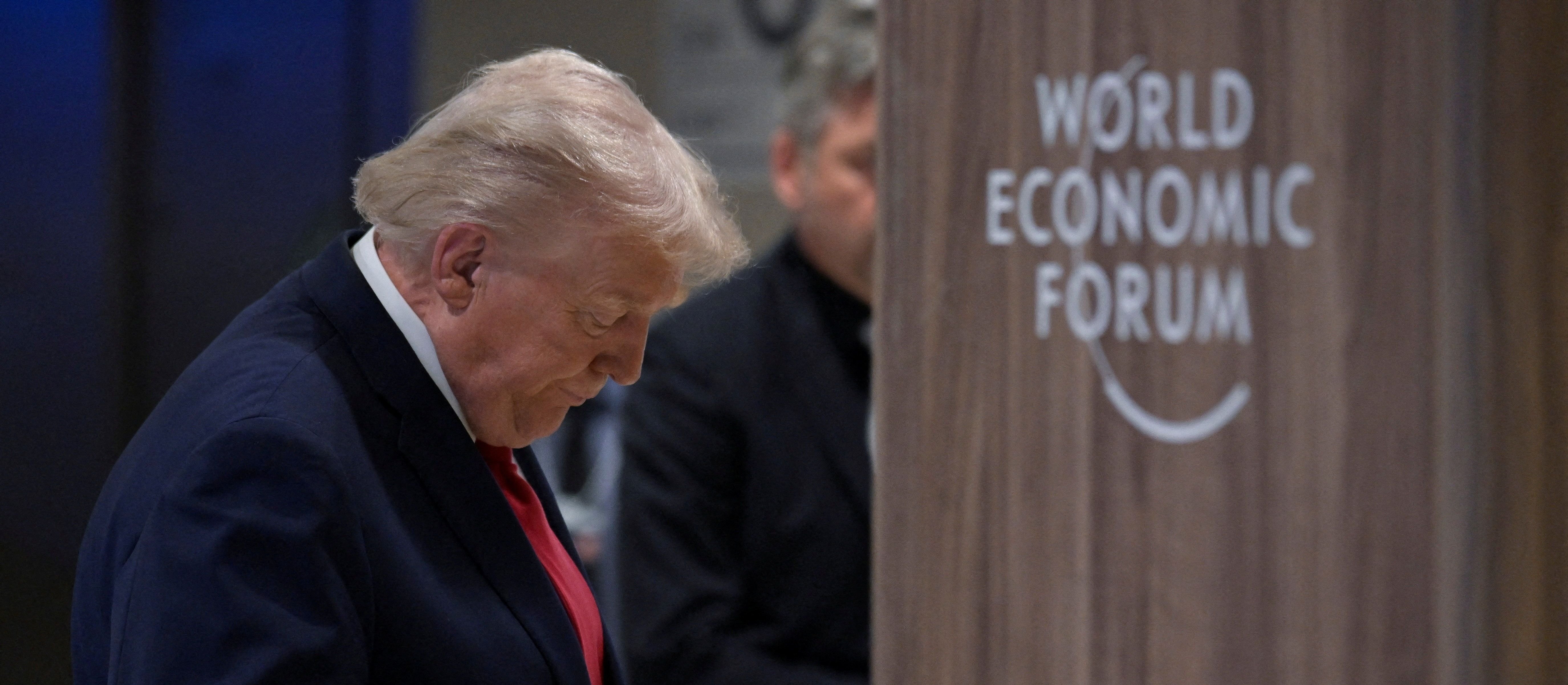 Artur Bartkiewicz: Rzeczywistość AD 2026. Donald Trump musiał zapewnić, iż nie zaatakuje Europy.