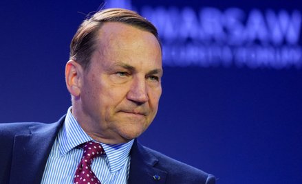 Spór o udział NATO w Afganistanie. Radosław Sikorski odpowiada sekretarzowi obrony USA