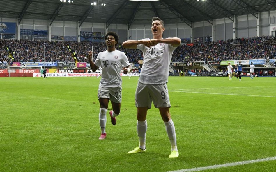 Bundesliga: Bayern liderem, Lewandowski z rekordem