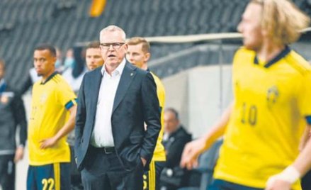 Trener Szwedów Janne Andersson ma ważny atut: piłkarze go lubią