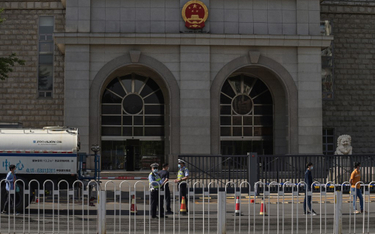 Budynek sądu, w którym pisarz i bloger Yang Hengjun został skazany w Chinach na karę śmierci w zawie