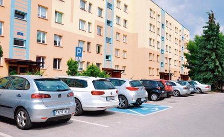 Gdzie zaparkować? Z tym problemem boryka się wielu właścicieli aut