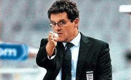 W Fabio Capello coraz mniej Anglików widzi zbawcę kadry