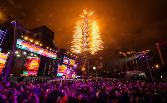 Pokaz sztucznych ogni w Tajpej