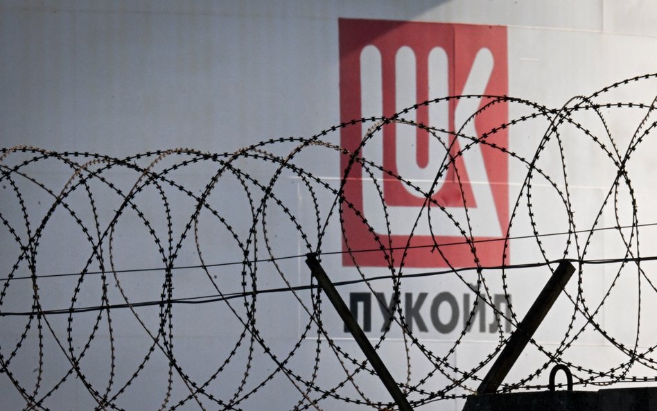 Nowy chętny na aktywa Łukoilu. To bogaty amerykański fundusz. Kto za nim stoi?