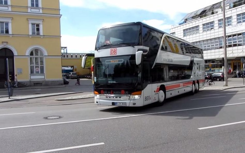 Setra 431DT