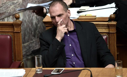 Środkowy palec greckiego ministra