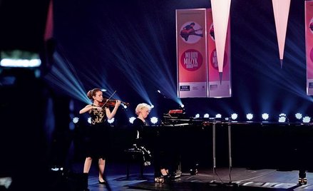 Chanelle Bednarczyk (na skrzypcach) – najmłodsza finalistka konkursu