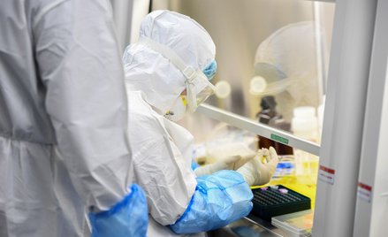 Polacy, którzy przylecieli z Chin, nie mają koronawirusa