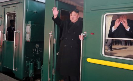Kim Dzong Un ruszył na spotkanie z Trumpem. Pociągiem