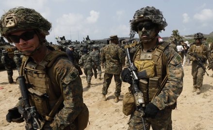 Amerykańscy marines podczas ćwiczeć Cobra Gold 2026 w Tajlandii, luty 2026