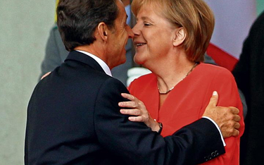 Prezydent Francji Nicolas Sarkozy przekonał kanclerz Niemiec Angelę Merkel do zmiany zdania w sprawi