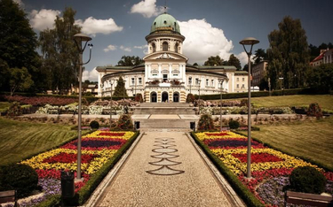 Na liście obiektów, które otrzymają dotacje, znalazły się m.in. uzdrowiska w Szczawnie-Zdroju i Lądk