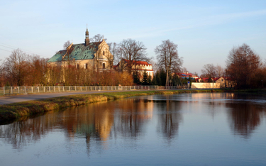 Zespół klasztorny jest jedną z atrakcji Lutomierska