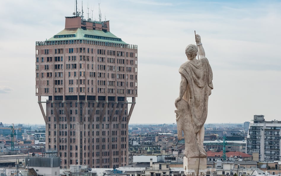 Brutalistyczna „maczuga” powraca w nowej odsłonie. Betonowy symbol Mediolanu