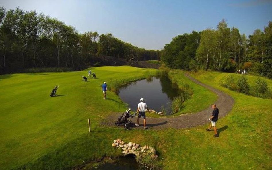 Na terenach po kopalni Szombierki powstało dziewięciodołkowe pole golfowe