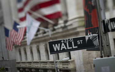 Silna przecena na Wall Street przez koronawirusa