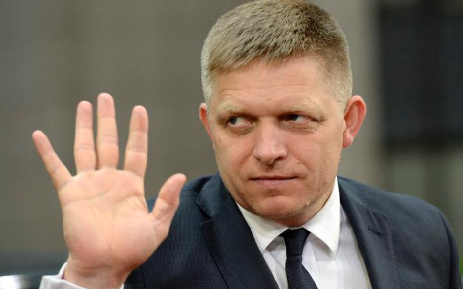 Robert Fico, szef słowackiego rządu, w drodze do stolicy Rosji