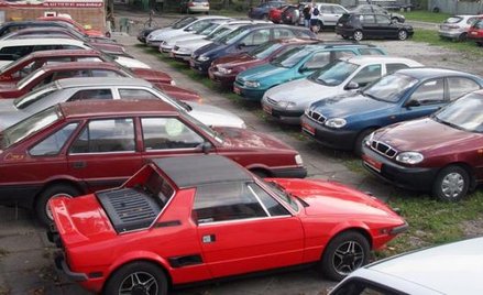 Podatkowy przekręt w autokomisach